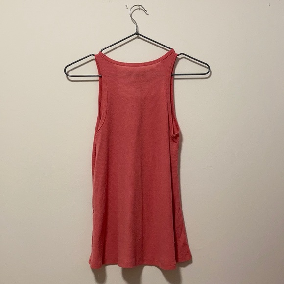 Muscle tank top - Picture 2 of 2